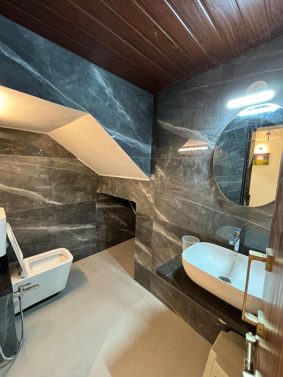 Ll Golden Leaf Ll 3Bhk Ll Ac Ll Villa Lonavala Eksteriør billede